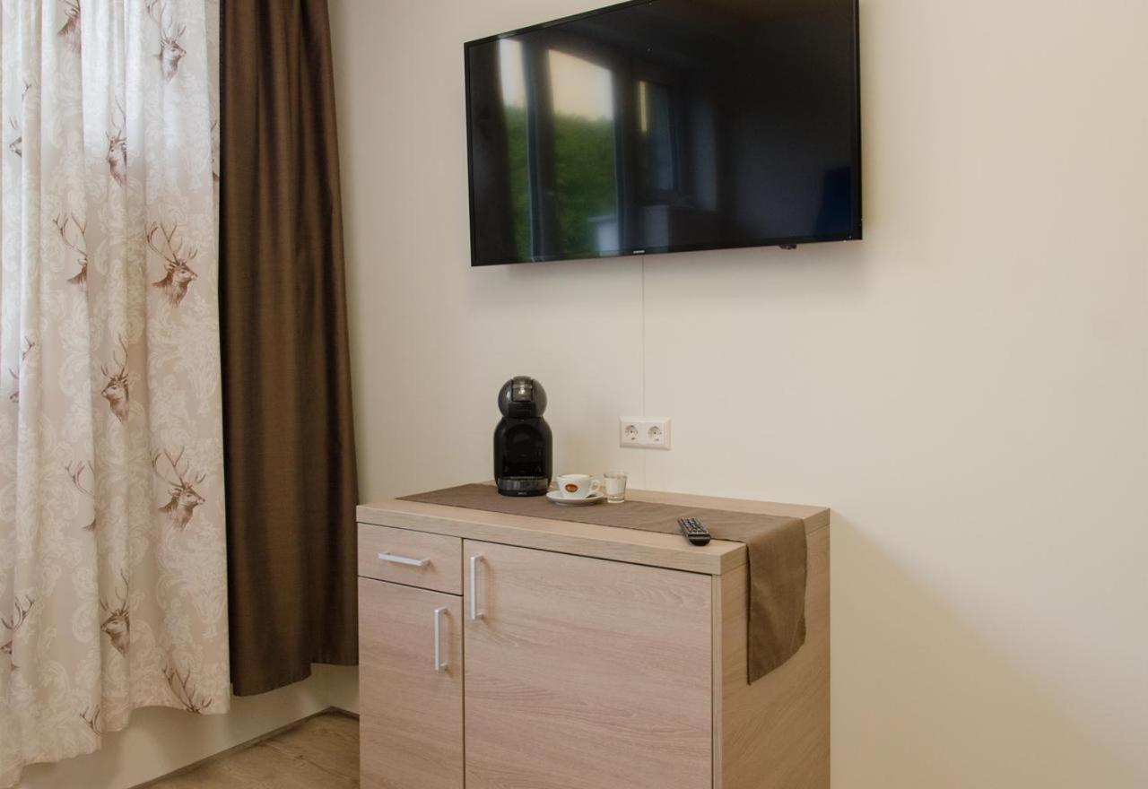 Cafe Lounge Traisen Bed & Breakfast Bagian luar foto