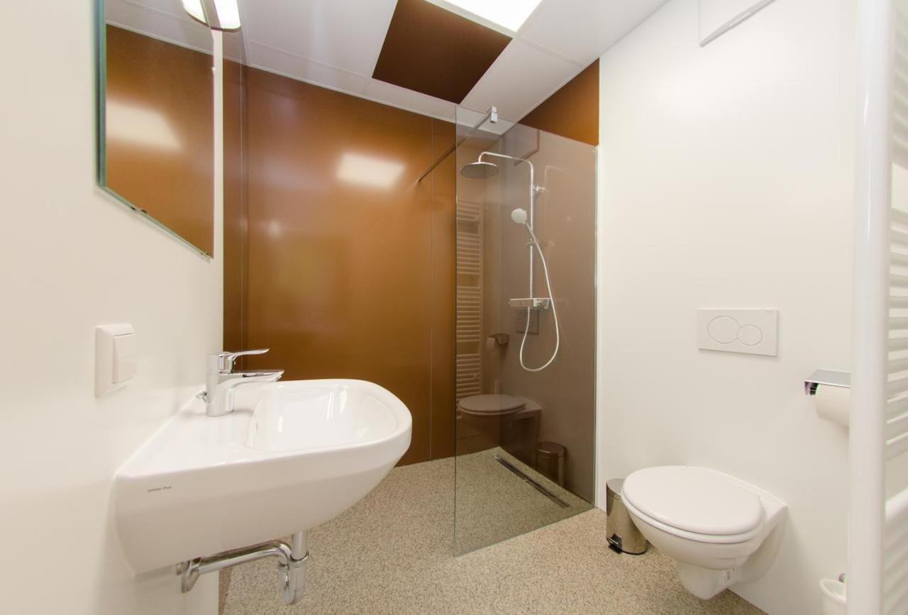 Cafe Lounge Traisen Bed & Breakfast Bagian luar foto
